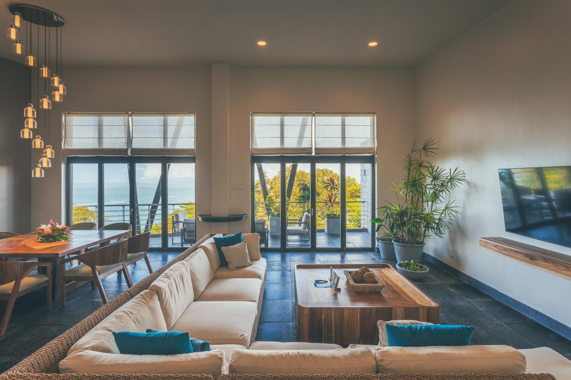 Penthouse Suite Ocean View # of bedrooms available depends on # of guests reserved