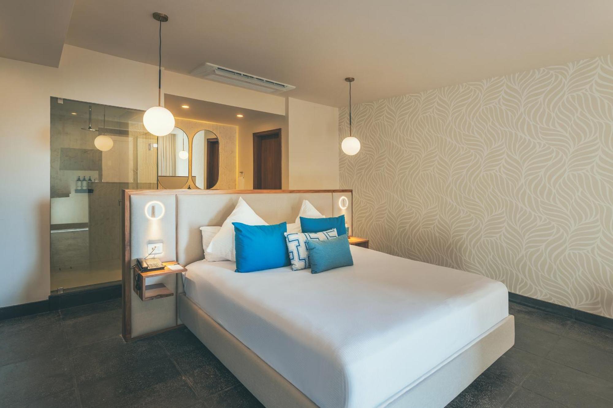 Suite Panoramic View # of bedrooms available depends on # of guests reserved