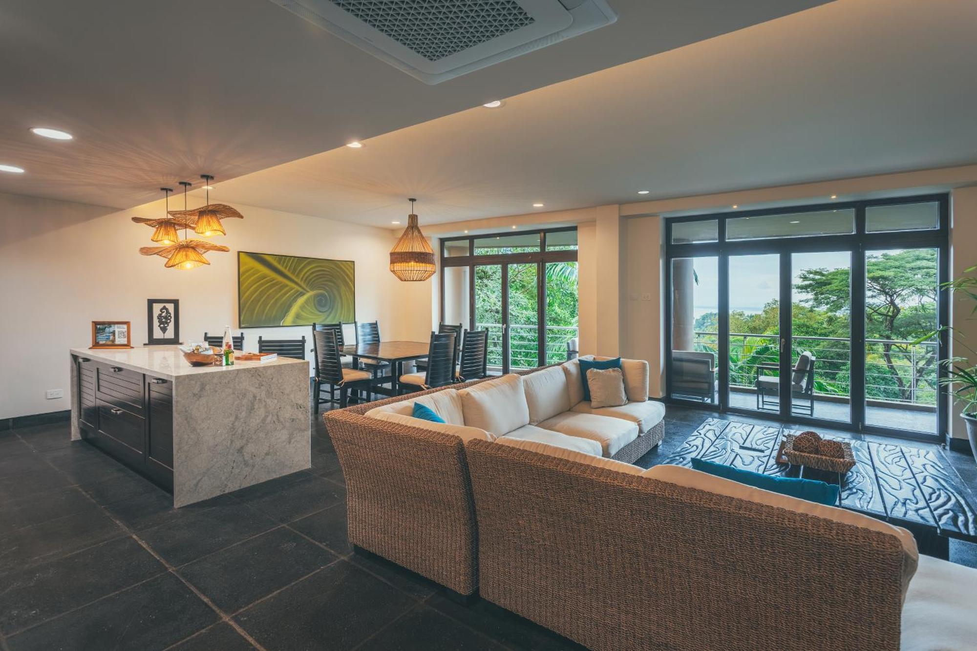Superior Suite Ocean View # of bedrooms available depends on # of guests reserved
