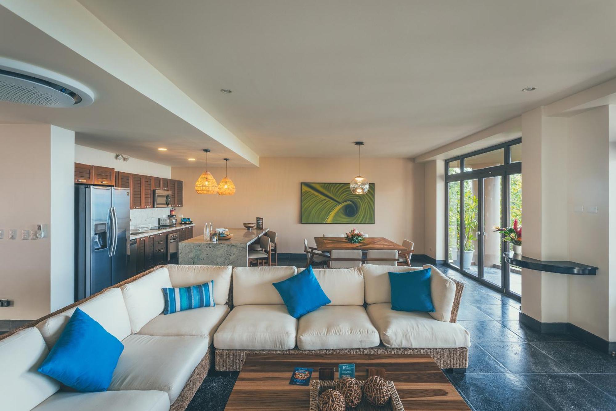 Suite Panoramic View # of bedrooms available depends on # of guests reserved