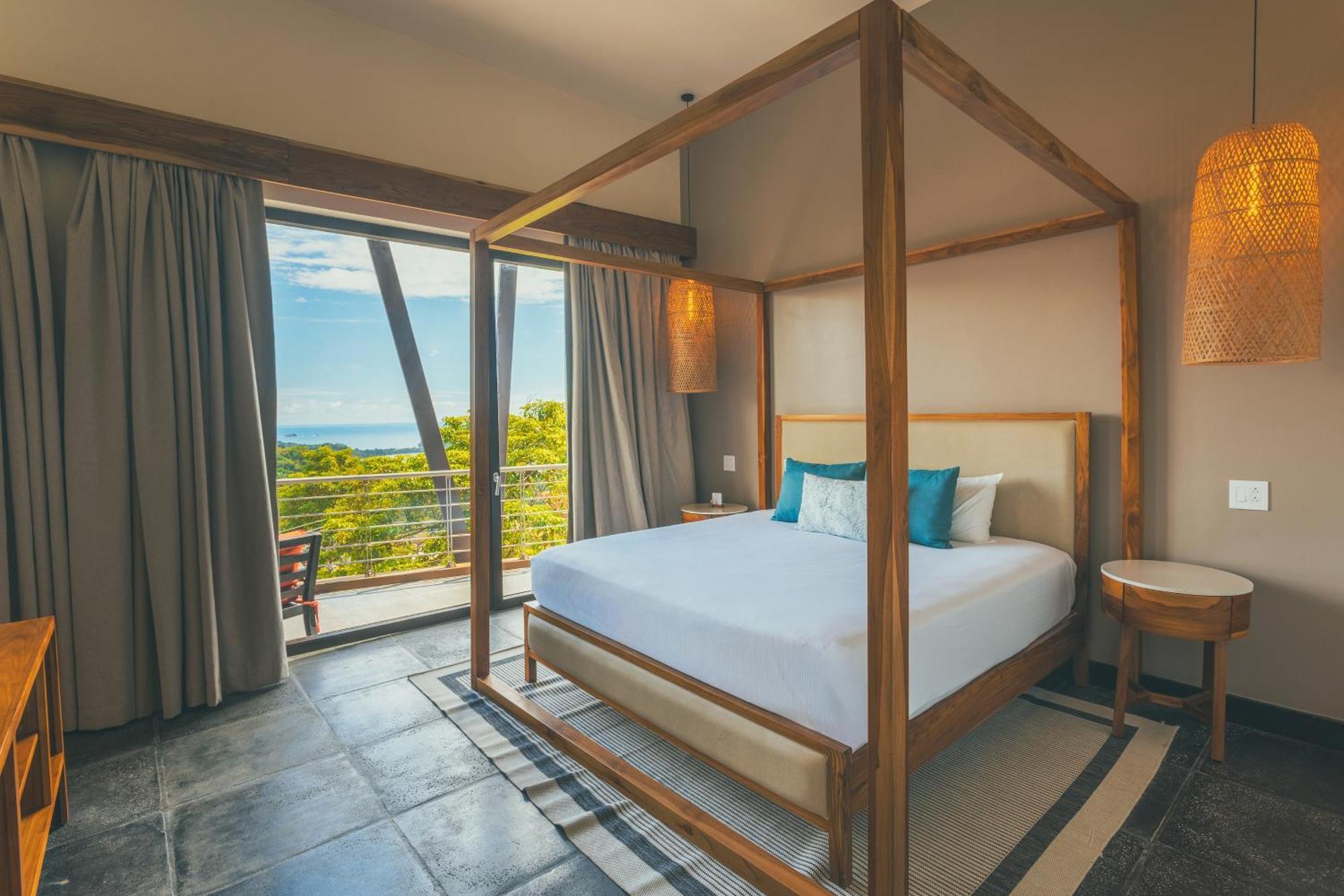 Penthouse Suite Ocean View # of bedrooms available depends on # of guests reserved