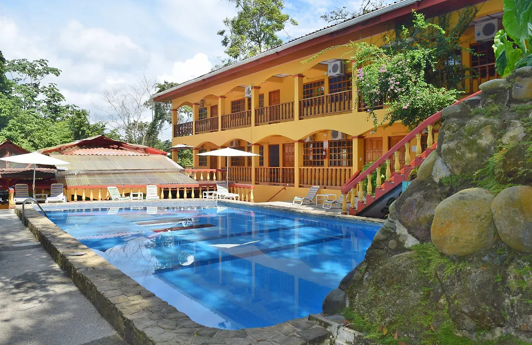 Hotel Tres Banderas-1